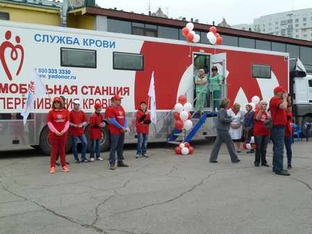 Саратовцев приглашают сдать кровь в компании известных саратовских спортсменов