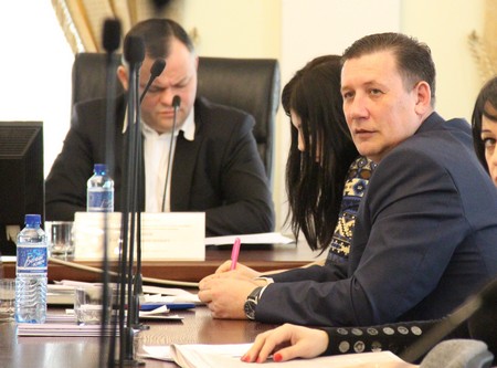 Депутат Янклович усомнился в законности передачи причальной стенки саратовской набережной
