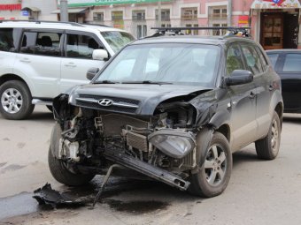 Виновником массового ДТП на Вавилова назван пожилой водитель иномарки