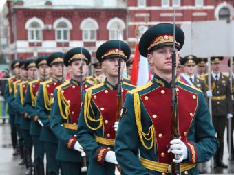 Сегодня на Театральной площади пройдет репетиция парада
