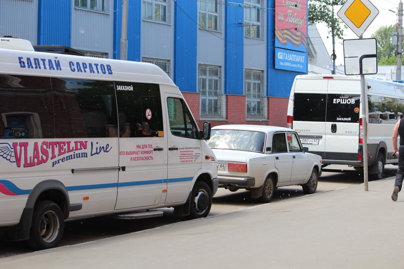 Сотрудники частного автобусного перевозчика пожаловались губернатору на давление со стороны чиновников