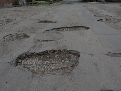 В Энгельсе желания жителей по ремонту дорог на 100 процентов совпали с целевой программой
