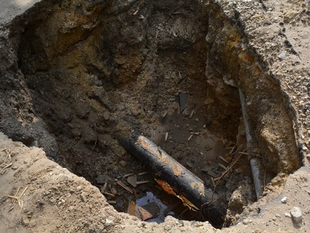 Жители пяти поселков Саратова до вечера остались без воды