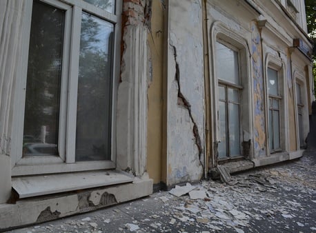 Саратовской области не хватает двух миллиардов рублей на переселение из аварийного жилья