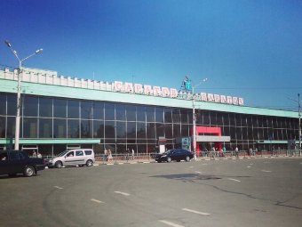 Автобус №72 сбил женщину на Привокзальной площади в Саратове