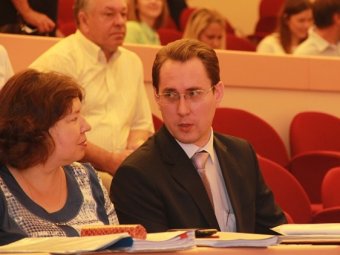 Саратовские депутаты утвердили поправки в дефицитный бюджет