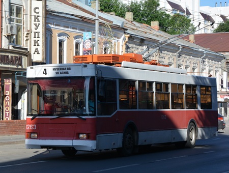 На Чернышевского водитель троллейбуса сбил пешехода-нарушителя