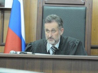 Суд наложил арест на имущество Расима Керимова