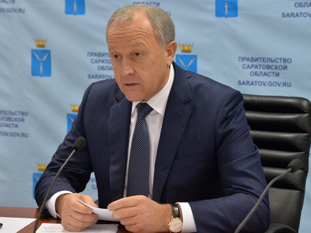 Валерий Радаев снова пригрозил увольнениями за срыв переселения аварийников