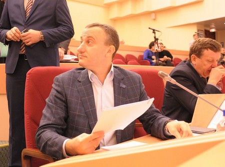 Депутат не услышал конкретики в докладе о стратегии развития Саратова