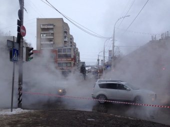 В центре Саратова снова появилась коммунальная мгла