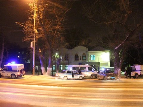 Из-за приезда Мальцева к отделу полиции стянуты дополнительные силы
