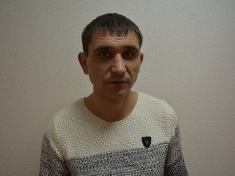 В Саратове задержали прилетевшего на прием к Николаю Никитину правозащитника