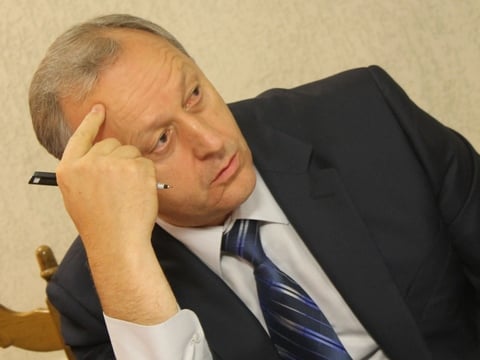Радаев уволил главу областного фонда капремонта