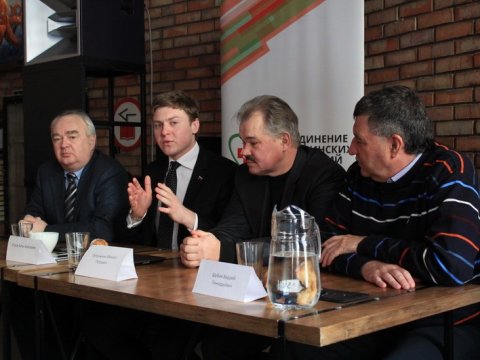 Представители частных клиник обсудили проблему конкуренции с государственными учреждениями