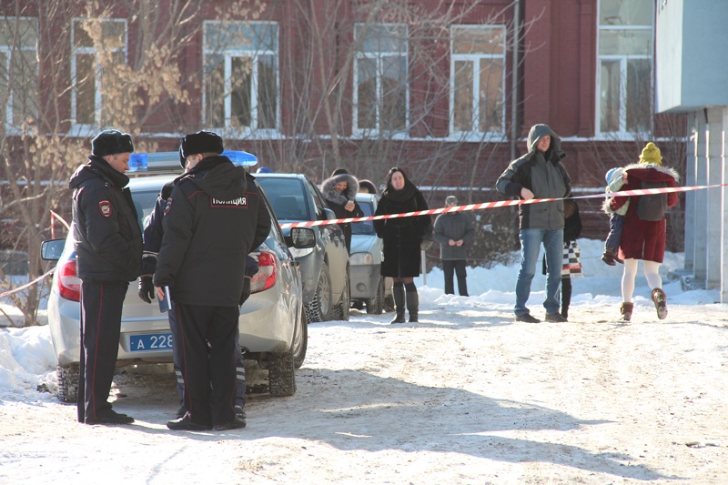 Спецслужбы не нашли бомбу во Фрунзенском районном суде