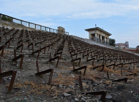 Власти Саратова обещают начать реконструкцию стадиона «Спартак»