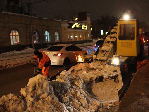 Чиновник об уборке центра Саратова от снега: «Мы расставляем приоритеты»