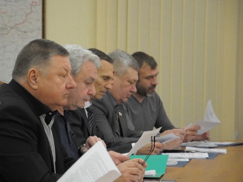 Саратовские депутаты отказались от предложения компенсировать проезд врачам