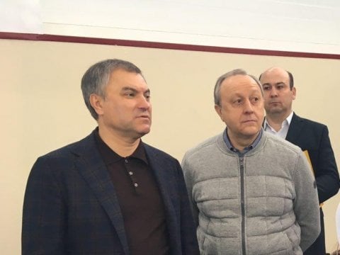 Ожидавшую Вячеслава Володина пугачевскую пенсионерку задержали полицейские