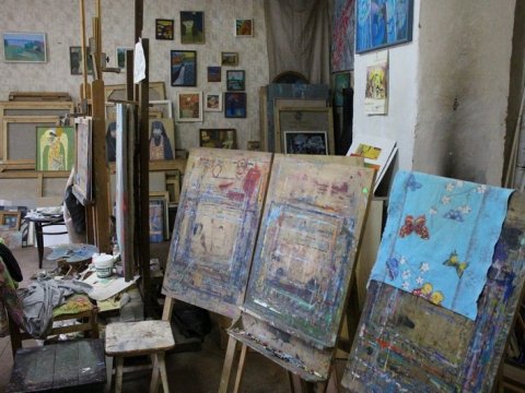 Прокуратура Саратова уступила полиции проверку о сомнительной продаже мастерских художников