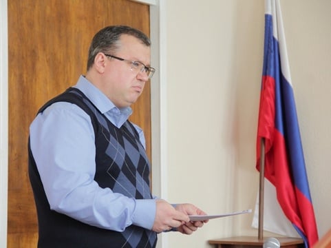 Адвокат саратовского журналиста потребовал прекратить уголовное дело о клевете