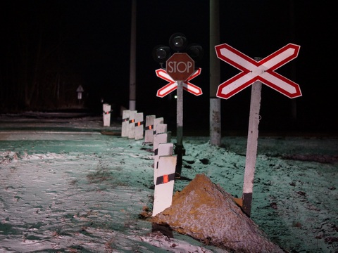 В области отремонтируют два железнодорожных переезда