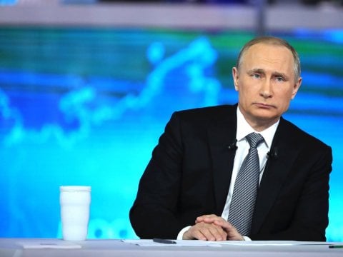 Традиционная прямая линия с Путиным не состоится в апреле