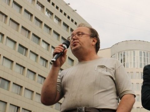 Организацией похорон Александра Крутова займется редакция «ОМ»