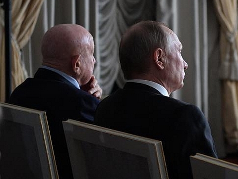 Радаев посмотрел фильм «Время первых» раньше Путина