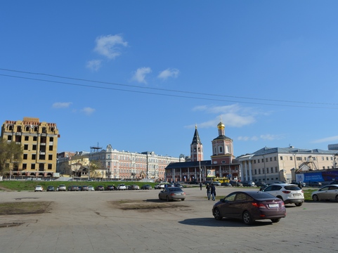 Площадь перед зданием речного вокзала на три дня закроют для движения транспорта