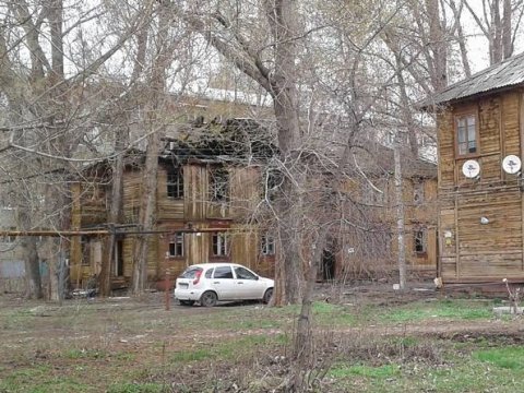 Сгорели два деревянных дома в Саратовской области