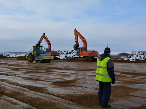 На строительство аэровокзала в Сабуровке остались шесть претендентов