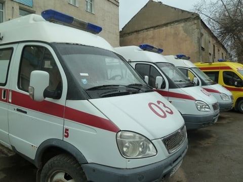 Массовое ДТП в Вольске: Иномарка сбила трех девочек