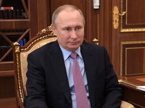 Путин обсудит с Колокольцевым и Чайкой права геев в Чечне