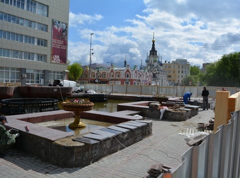В Саратове решили заменить облицовку фонтана «Мелодия»