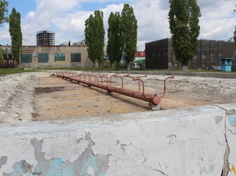 Саратовские общественники предложили сделать у разрушенного фонтана скейт-парк