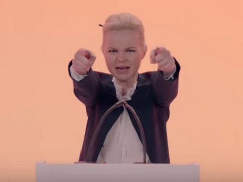 «Медуза»: Алиса Вокс получила два миллиона за антипротестный клип