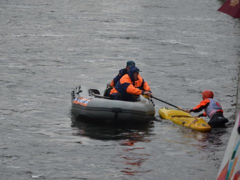 Туриада. Сотрудники МЧС спасли спортсмена на воде