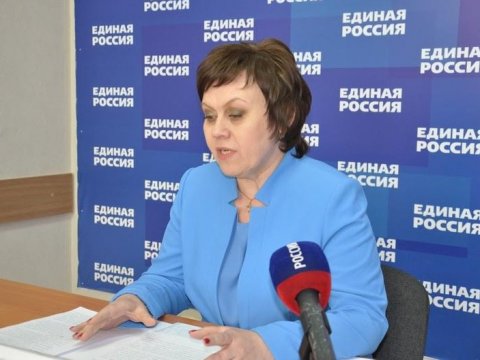 Валентина Гречушкина показала бюллетени для праймериз «ЕР»