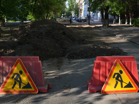 Из-за работ энергетиков перекрывают улицу Соколовую