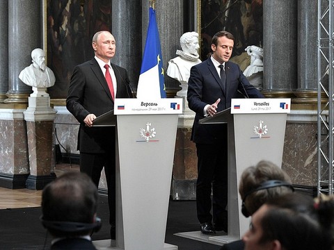 Президент Франции назвал RT и Sputnik «органами лживой пропаганды»