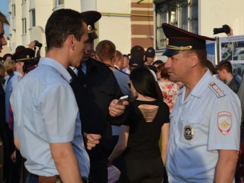 На встрече с Радаевым жители Солнечного-2 попросили открыть пункт полиции
