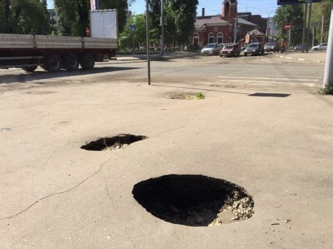 Прокуратура готовит представление Сараеву из-за жалоб жителей Кировского района