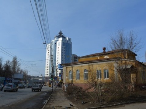 В мэрии Саратова хотят закрыть «Горилку» рядом со школой