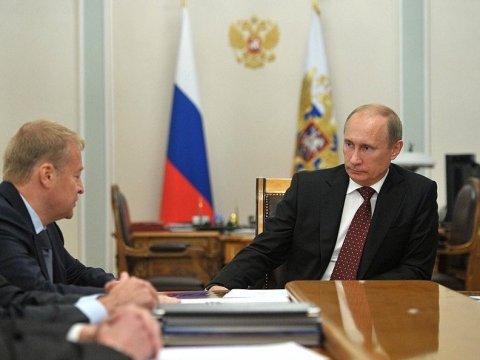 Арестованный экс-губернатор написал Путину стихотворение про «справедливого царя»