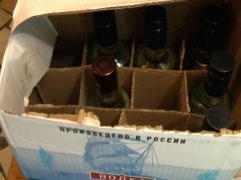 Фирма заплатит миллион рублей за предложение полицейскому ящика алкоголя