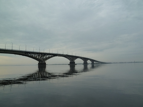 Инженер отвел мосту Саратов-Энгельс 10-15 лет жизни