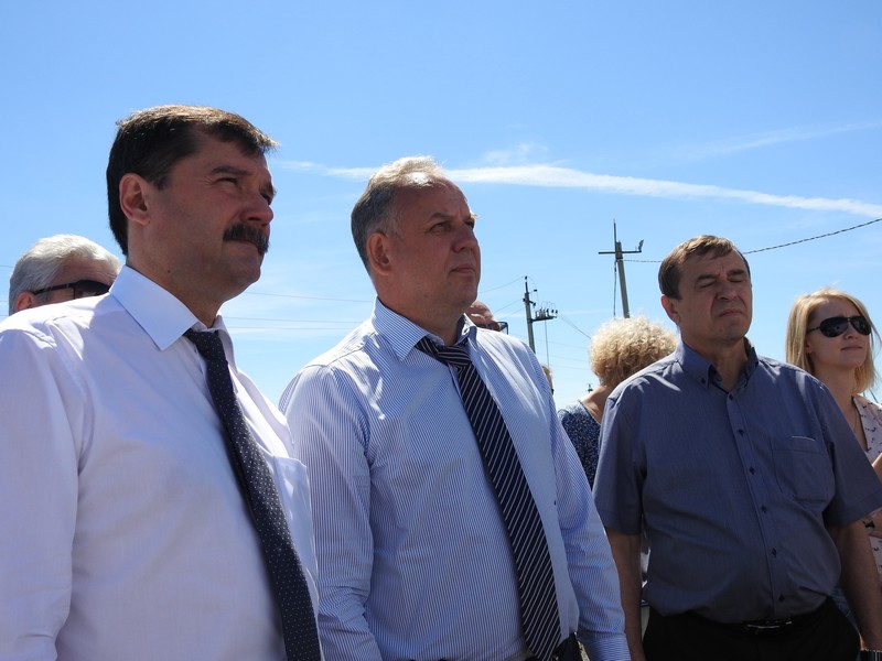 Саратовский чиновник пообещал главе Росавиации сдать дорогу к аэропорту «без срывов»