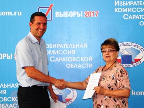 Алимова подала документы в избирком для участия в выборах губернатора